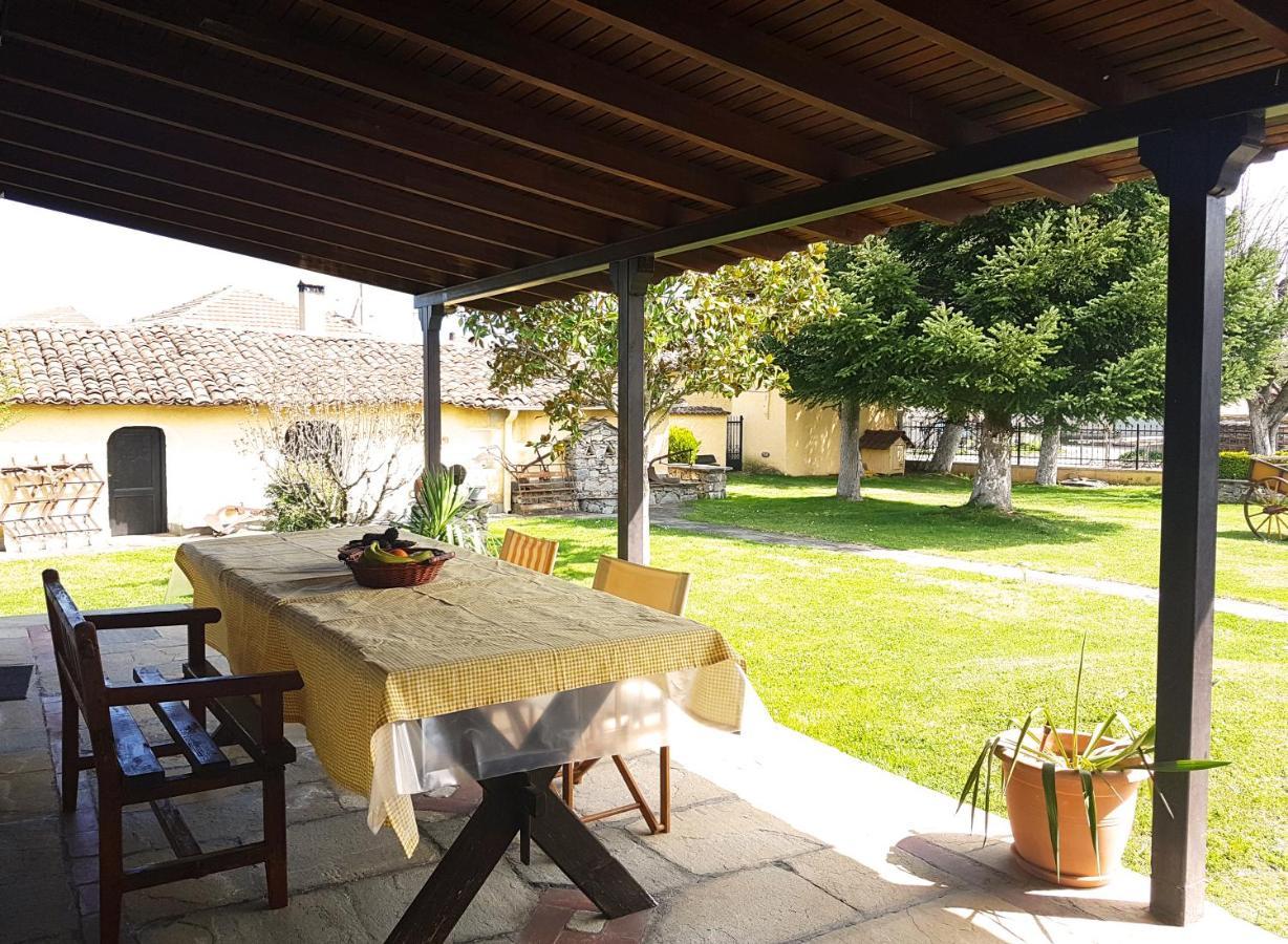 Yiayia'S Rina'S Lovely Cottage Pteria Exterior foto